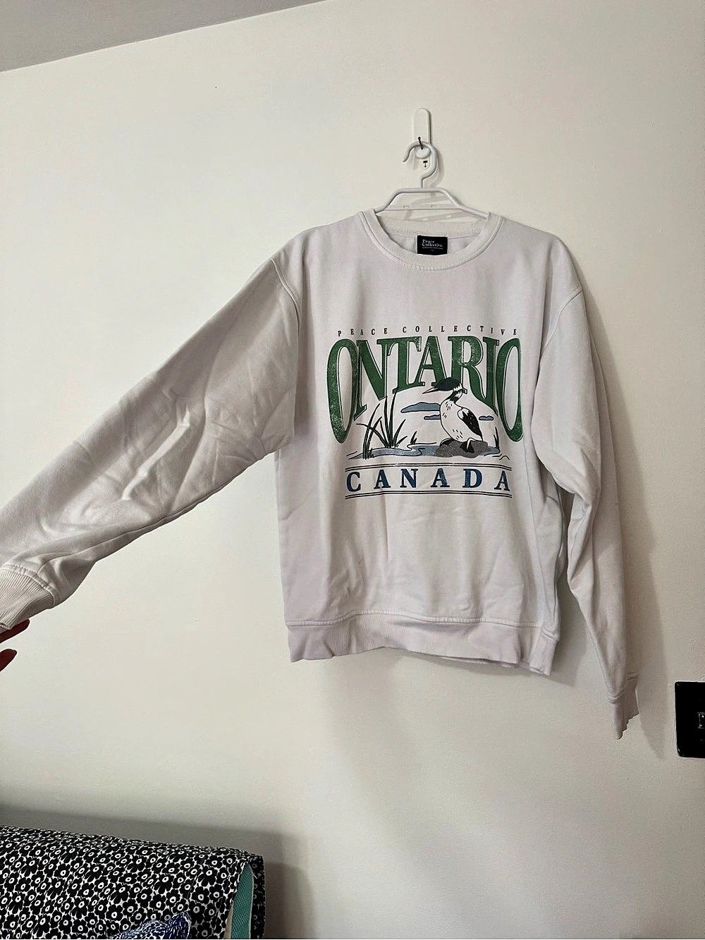 Peace Collective Ontario Crewneck Sweatshirt White & Green Medium